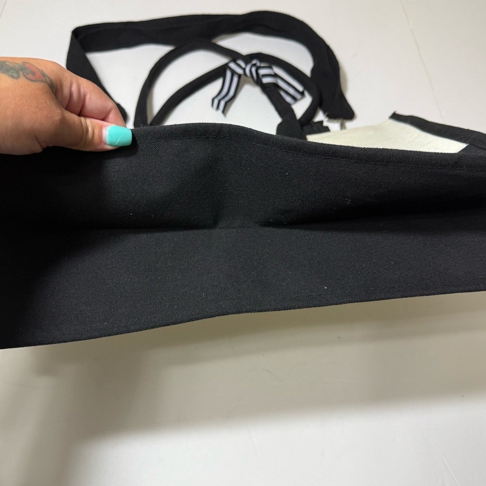 Women’s Black and White Tote Bag with Aunt Definition - Picture 9 of 16